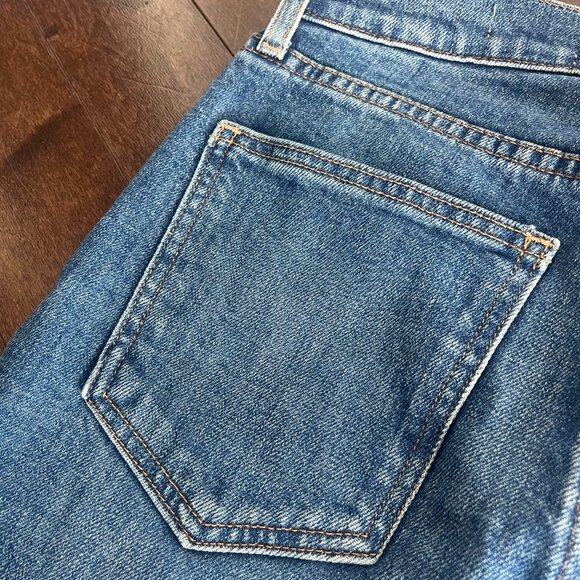 SOLD Denim Forum Arlo High Rise Straight - Picture 4 of 8